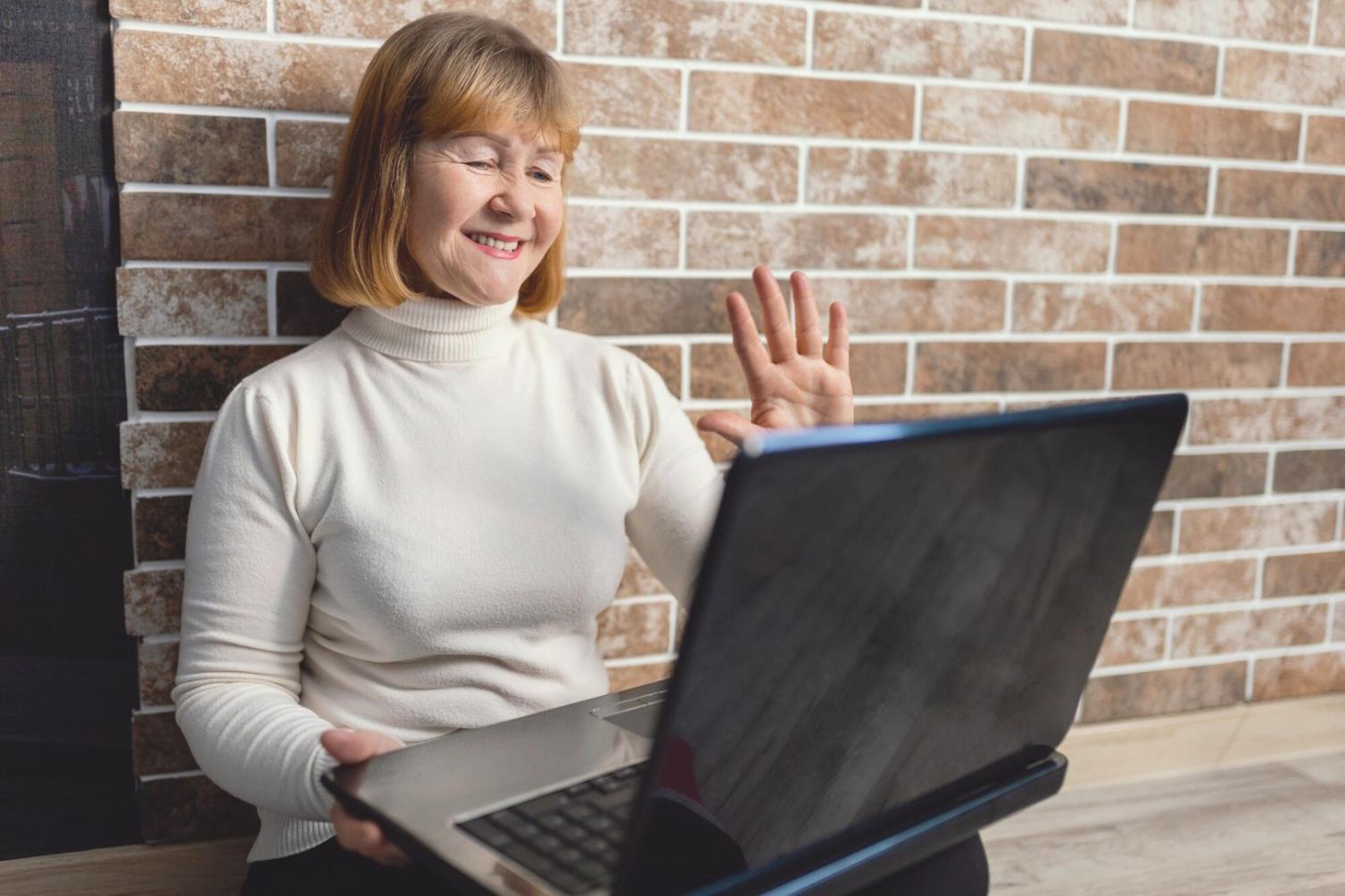 Finanzanalyse und Marktforschung im modernen Büroumfeld